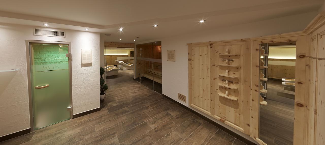 Landhaus Schnoeller Tannheim Bagian luar foto